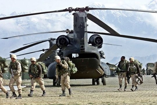Απόβαση Αμερικανών στρατιωτών στο Αφγανιστάν, 2002